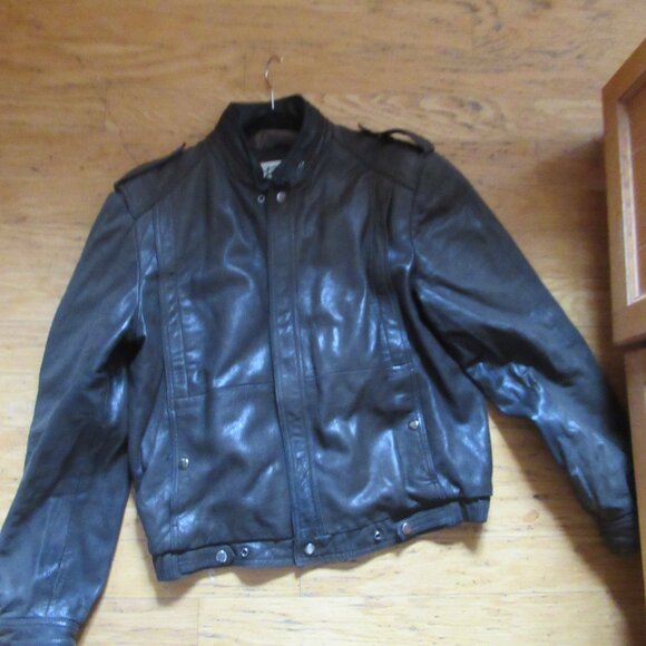 Vintage | Berman’s Leather Bomber Jacket size 42 mens - Picture 7 of 7